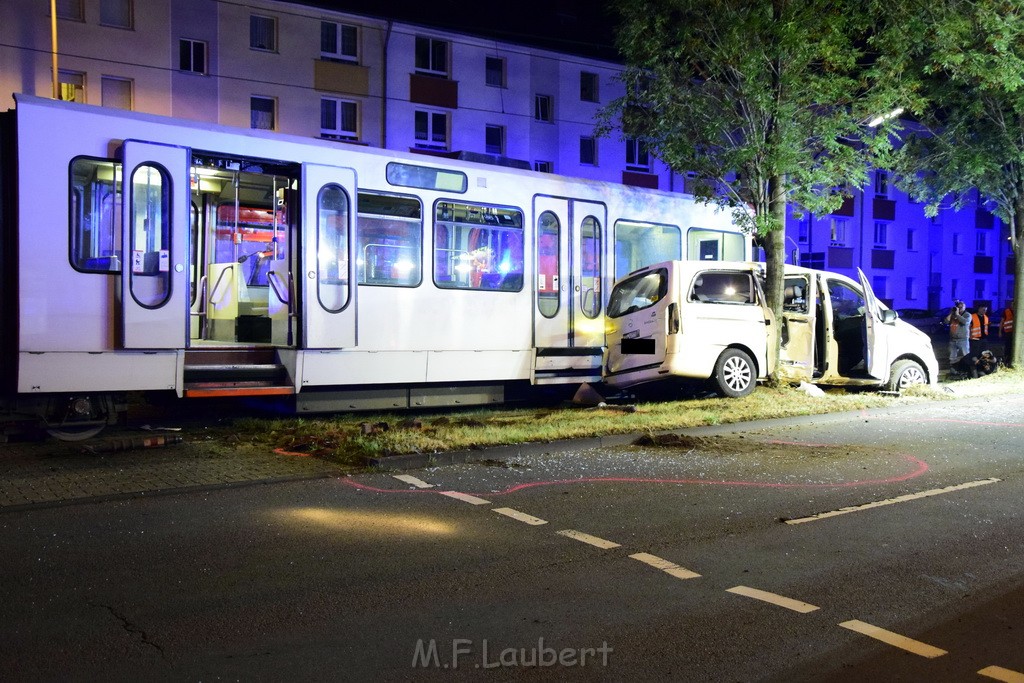 VU PKW Strab Koeln Niehl Amsterdamerstr Friedrich Karlstr P089.JPG - Miklos Laubert